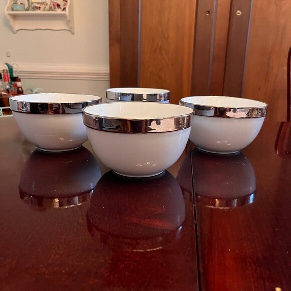 2 Beekman Home white bowls with silver rim - Picture 6 of 15